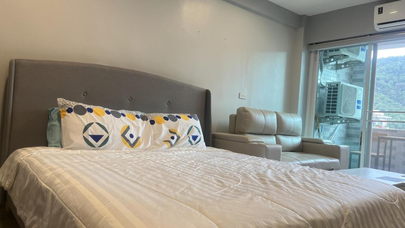 Private Modern By Vacation Located In The Heart Of Patong, Walking Distance To The Beach, Kitchen, Private Bathroom, Seating Area, 65